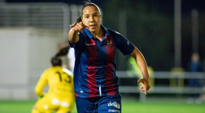 Charlyn Corral abandona al Levante