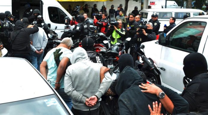 Juez deja en libertad a tres de los cinco detenidos por operativo en Tepito