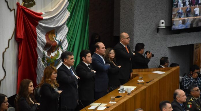 Congreso de Nuevo León arranca segundo periodo de sesiones con el informe de la Diputada y Ex directora de la Mesa Directiva Ivonne Álvarez, siendo relevada por Mauro Guerra.