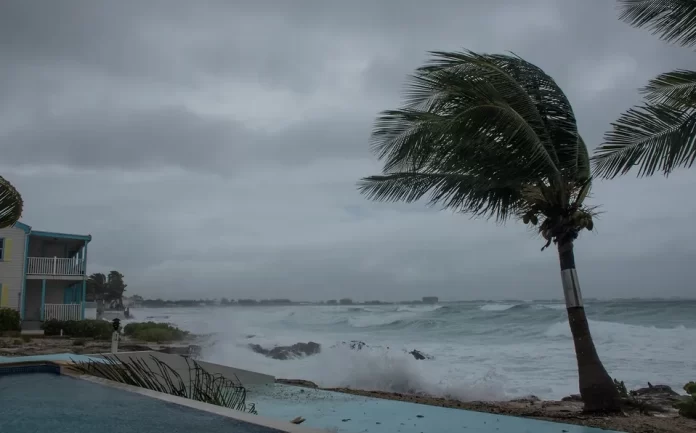 Tormenta tropical Lester impactará con lluvias a los estados de Puebla, Oaxaca, Morelos y Guerrero.