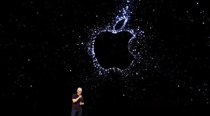 Apple presenta los modelos más recientes de sus dispositivos móviles.