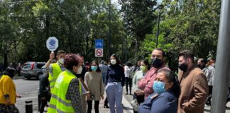 Sismo de 7.4 en Michoacán se siente en CdMx y pone a las autoridades en alerta.