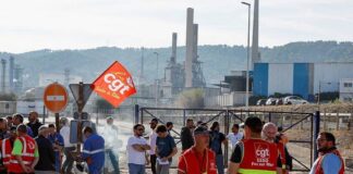 Francia en colapso tras huelgas hechas por trabajadores de la industria energética en el ámbito de combustibles.