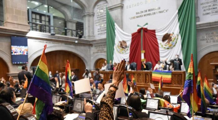 Matrimonio igualitario es aprobado en Edomex.