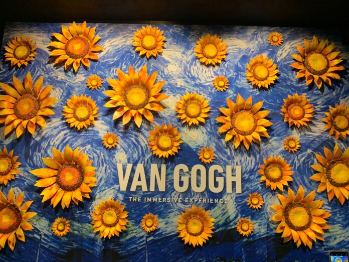 “VAN GOGH THE IMMERSIVE EXPERIENCE”,