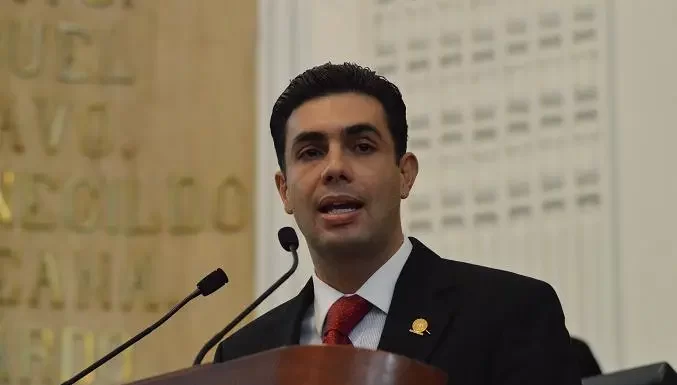 Jesús Sesma compartió datos sobre la importancia de incluir la Igualdad y la Inclusión en los planes de estudio de las escuelas en el País.