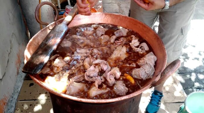 Los alumnos resultaron con quemaduras de segundo grado.