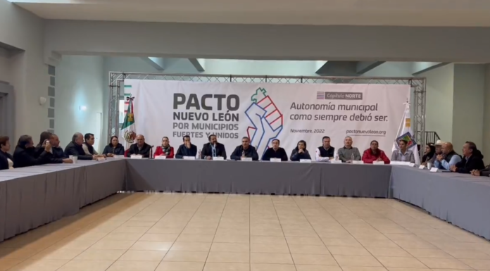 Alcaldes de 28 municipios en compañía de diputados federales se reunieron en Agualeguas para llevar a cabo el Capitulo Norte del Pacto por Nuevo León.