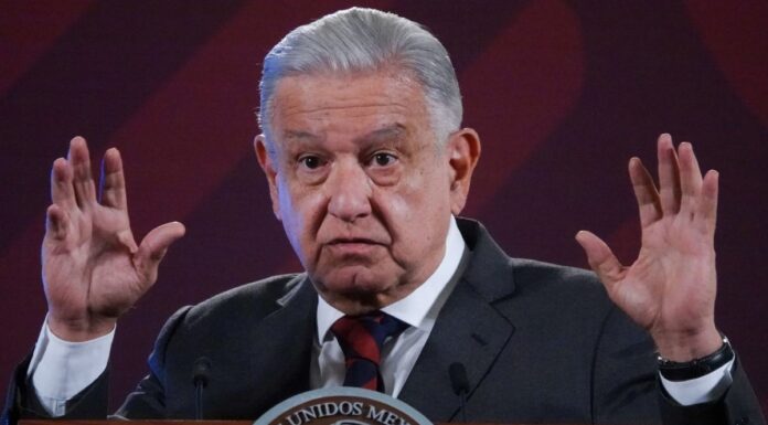 AMLO es declarado persona Non Grata