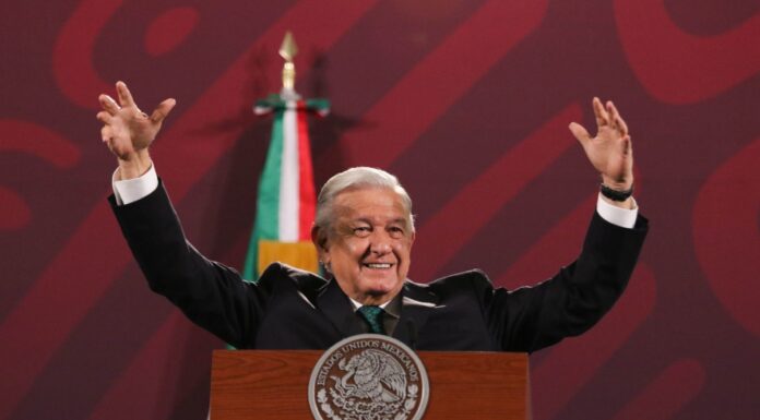 AMLO expresa su opinión sobre los corridos tumbados