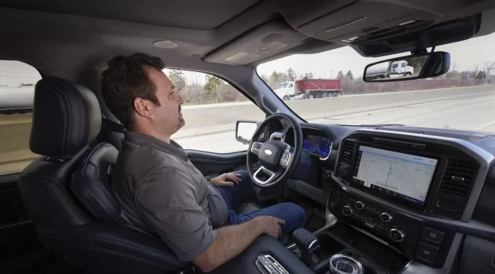 La tecnología de vehículo autónomo Blue Cruise de Ford es habilitado legalmete por primera vez en Londres.