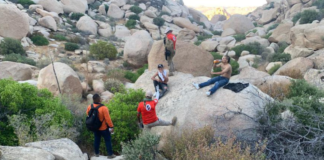 Encuentran a migrantes abandonados en La Rumorosa, Tecate, Baja California