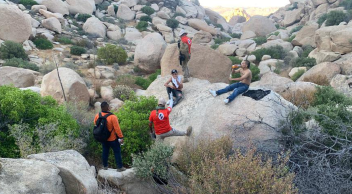 Encuentran a migrantes abandonados en La Rumorosa, Tecate, Baja California