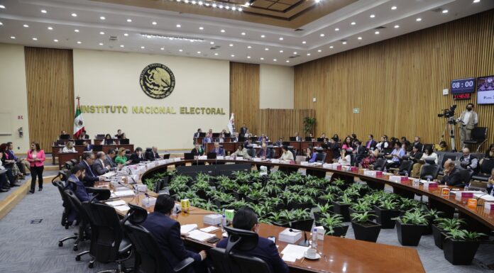 INE propone tope de gastos para los candidatps en elecciones presidenciales de 2024