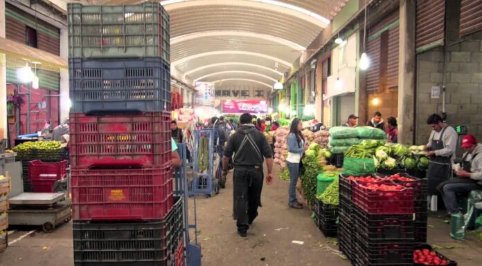 Vinculan a nueve presuntos responsables del incendio en Central de Abasto en Toluca