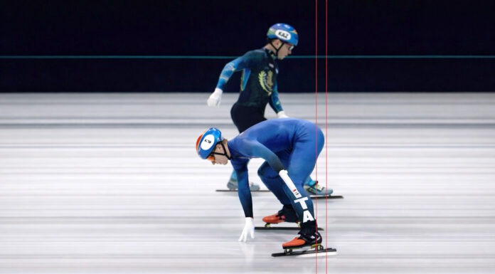 Así fue la dramática victoria de Azhgaliyev en pista corta