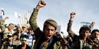 Adolescentes armados siembran pánico en Teherán