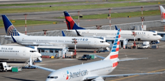 Fusión entre aerolíneas podría crear el mayor gigante aéreo en Estados Unidos