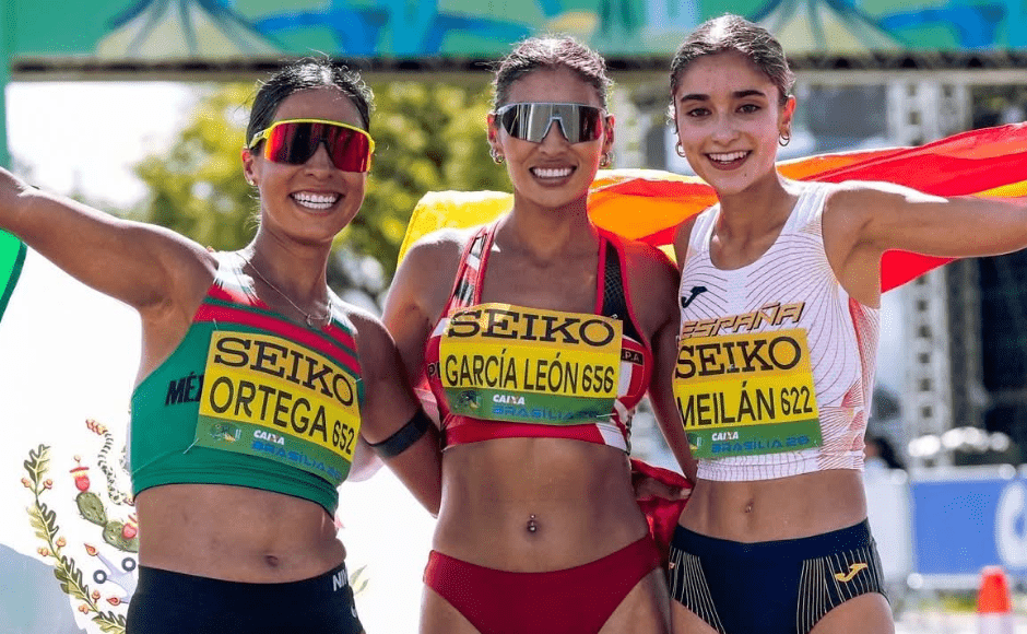 Alejandra Ortega gana plata en marcha por equipos en Brasil Alejandra Ortega gana plata en marcha por equipos en Brasil