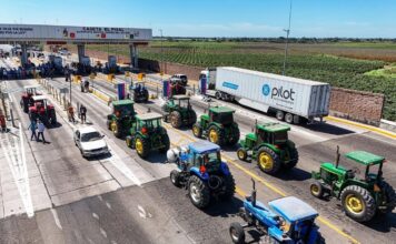 Bloqueos en Sinaloa continuarán hasta que se cumplan pagos a productores: líder agrícola