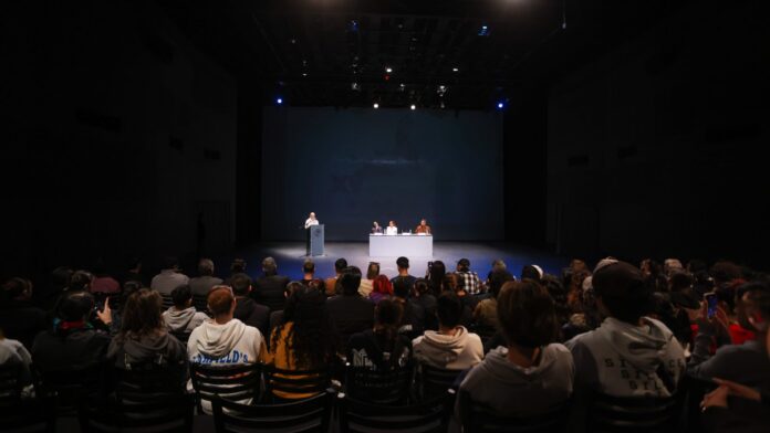 xv-encuentro-de-estudiantes-de-danza-contemporanea-03-5