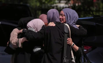 Identifican a sospechosos tras tiroteo mortal en mezquita de California