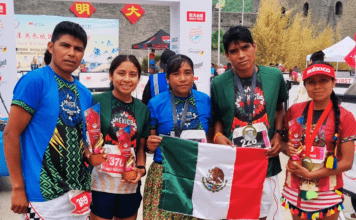 Indígenas conquistan el Maratón de la Gran Muralla China
