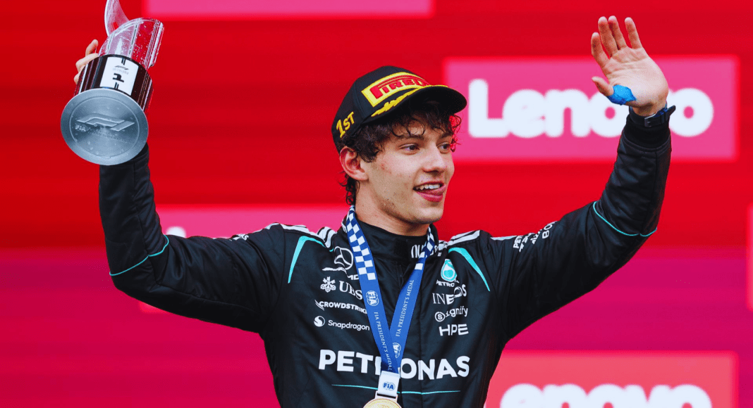 Andre Antonelli gana el GP de Canadá y Checo abandona la carrera
