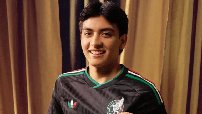 Adidas y México presentan nueva camiseta rumbo al Mundial