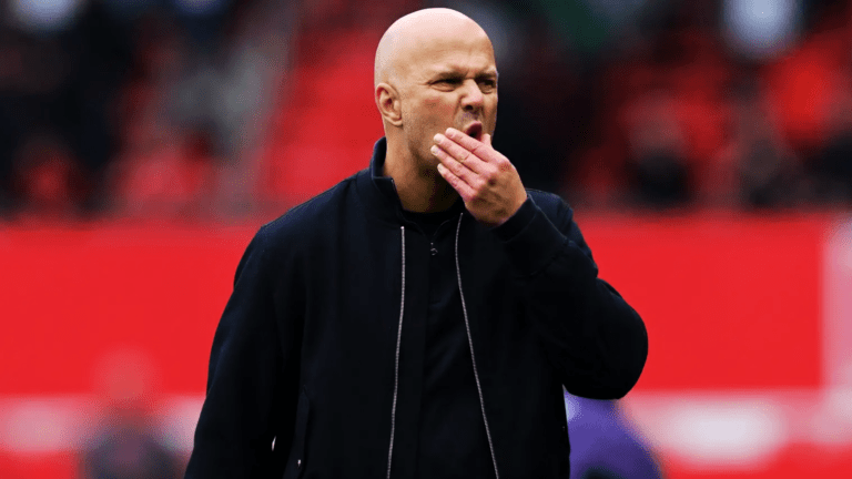 Liverpool pone fin a la era de Arne Slot tras dos temporadas