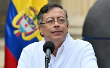 Gustavo Petro insiste en denuncias de posible fraude electoral en Colombia