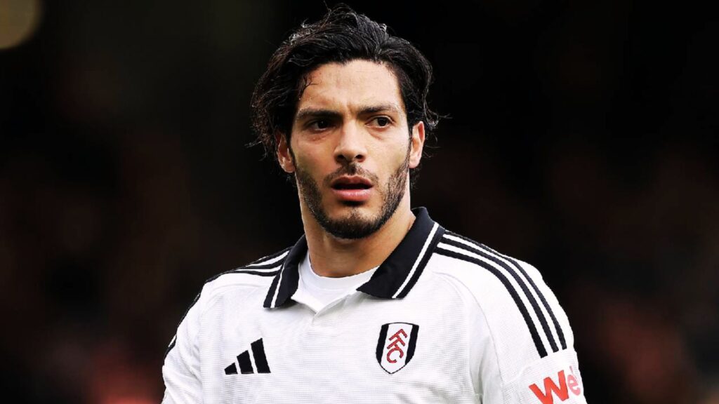 Fulham FC confirma la salida de Raúl Jiménez tras concluir contrato