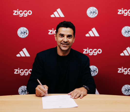 Míchel es el nuevo entrenador del Ajax por dos temporadas