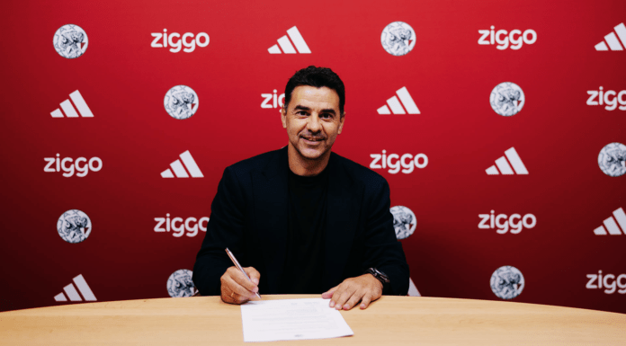 Míchel es el nuevo entrenador del Ajax por dos temporadas
