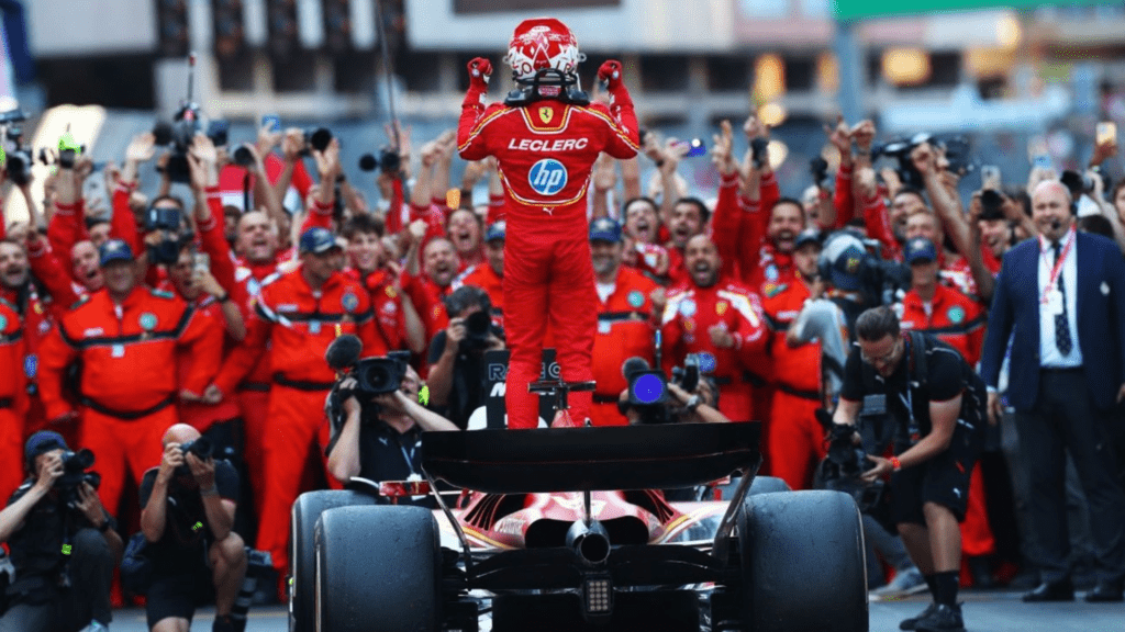 Charles Leclerc lidera el doblete de Derrari en el inicio del GP de Mónaco
