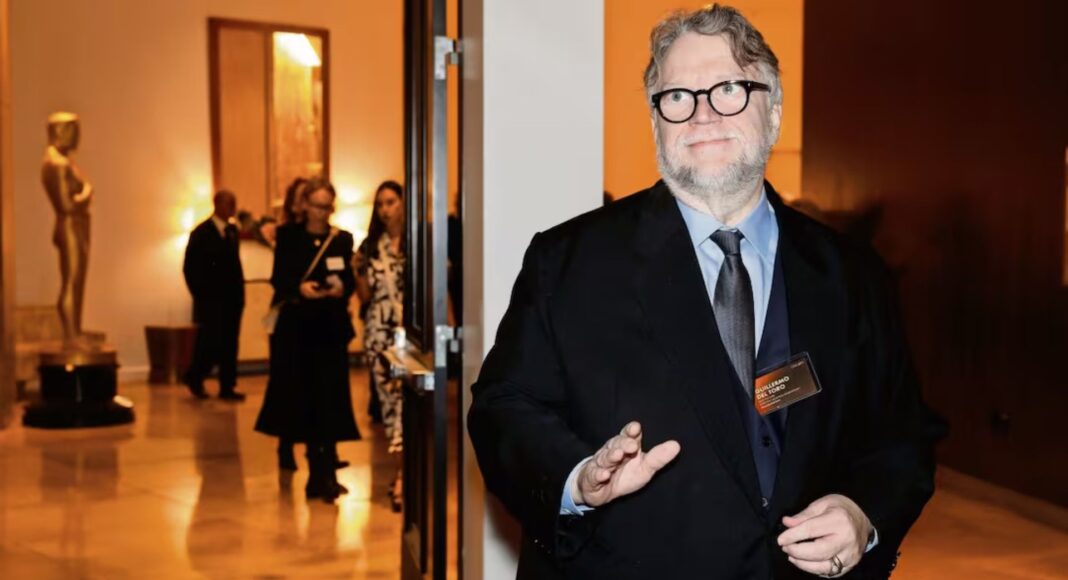 Guillermo del Toro se une a la Junta de la Academia