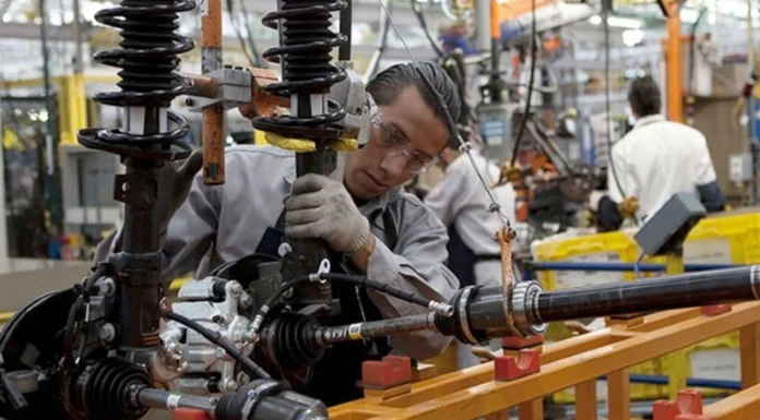 Manufactura de Nuevo León recupera fuerza y empresas invierten más