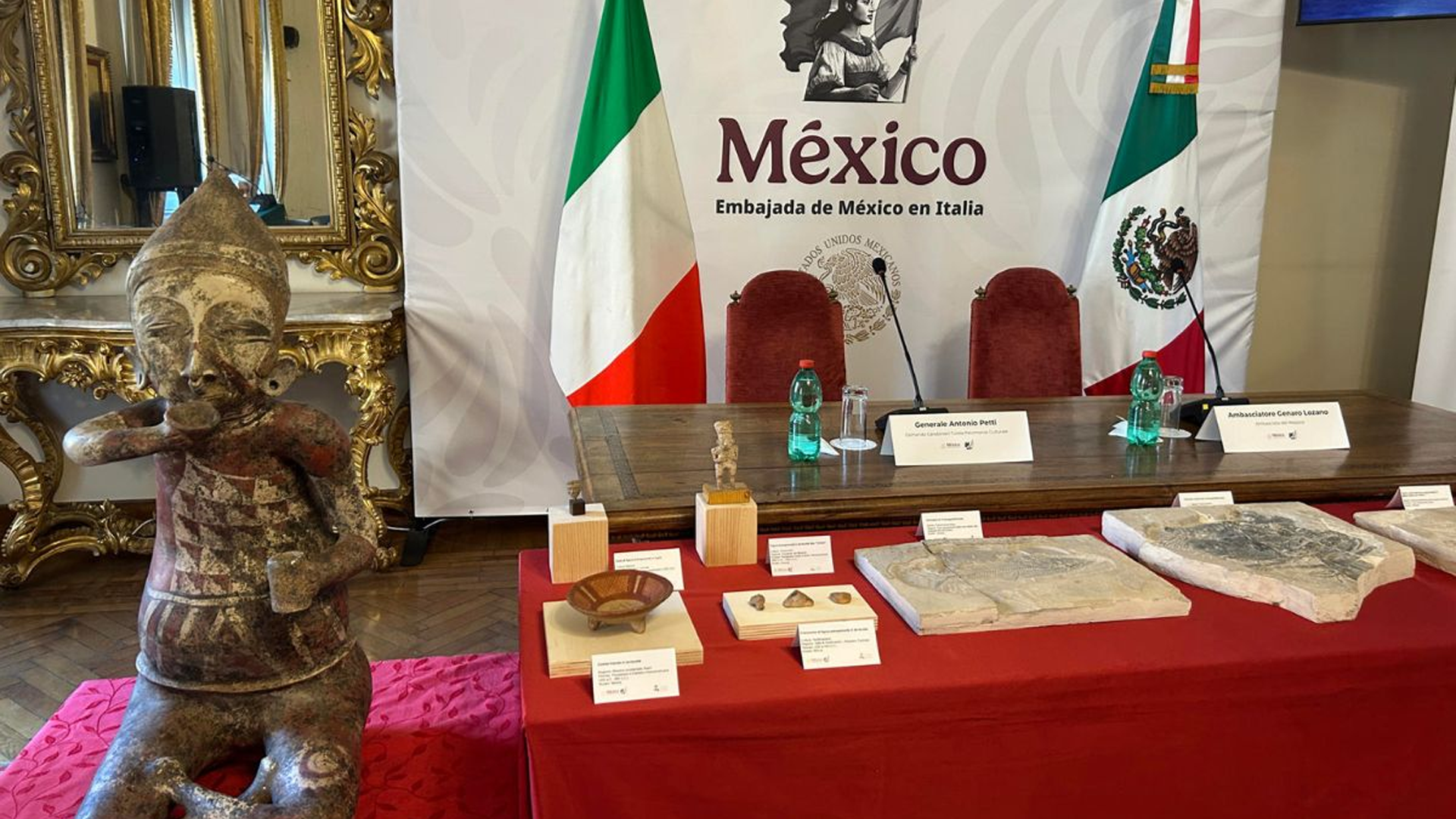 Italia devuelve 27 piezas arqueológicas