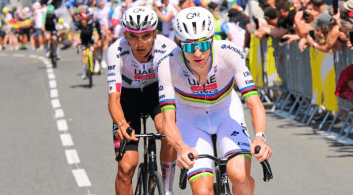 Isaac del Toro sube al podio y es tercero del Tour de Francia 2026