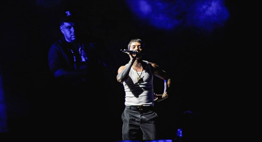 Natanael Cano en concierto