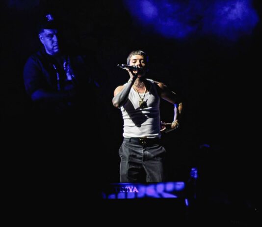 Natanael Cano en concierto