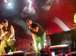 Kevis y Maykyy en Fan Festival Monterrey conquistan al público con un espectáculo memorable Kevis y Maykyy interpretando sus éxitos en el escenario del Fan Festival Monterrey, juntoa a ¨Konan big¨