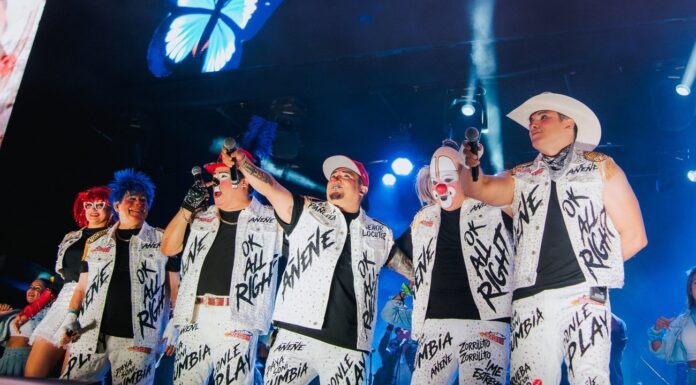 Los payasonicos reunidos en el Fan Fest