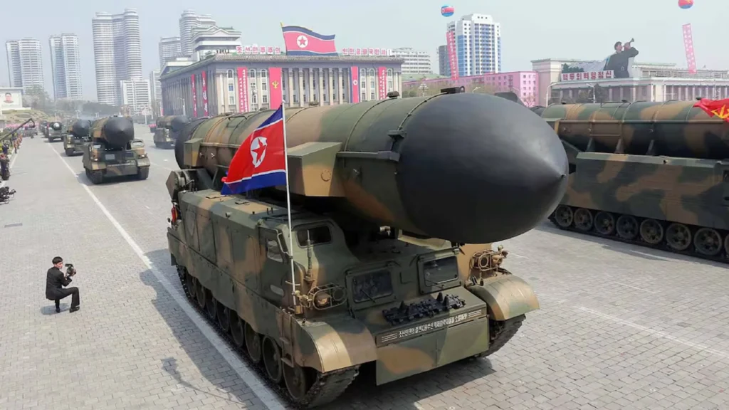 Corea del Norte prueba misil balístico antes de ejercicios militares