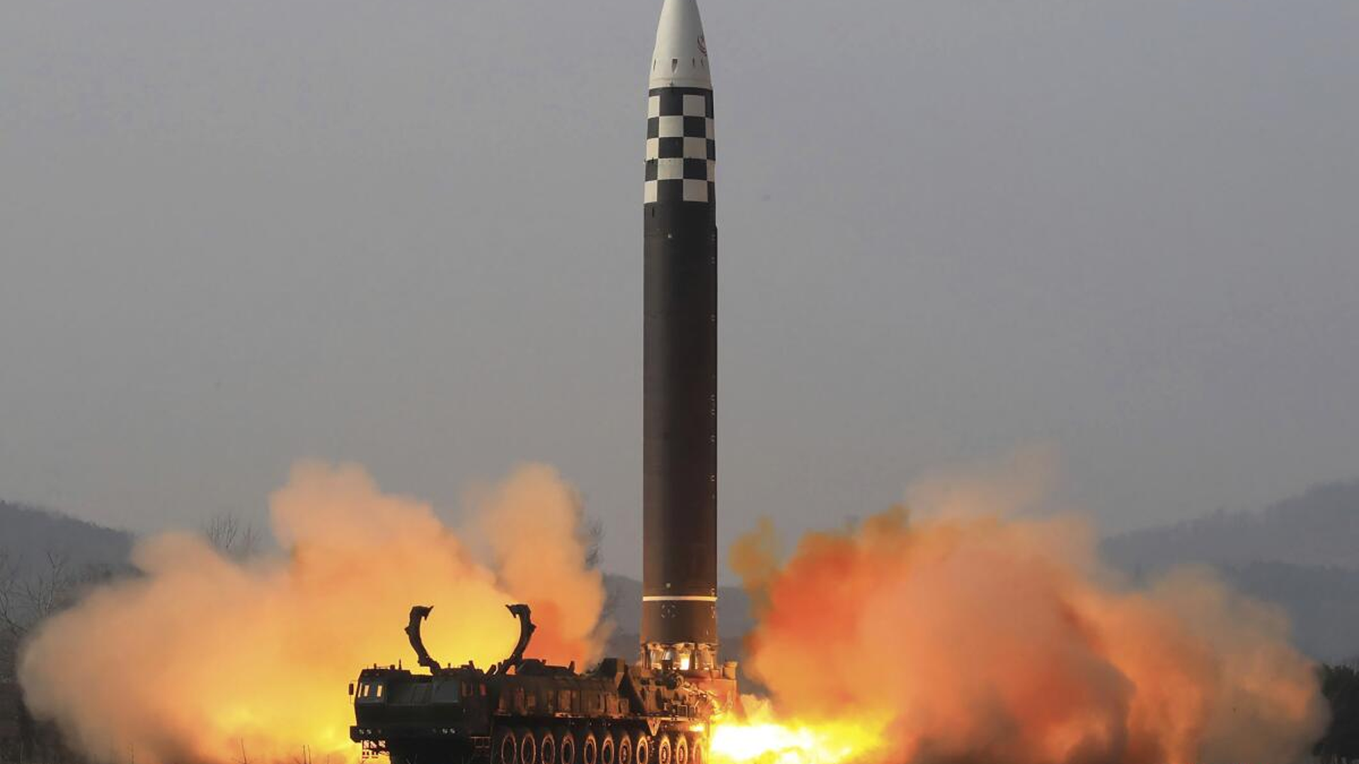 Corea del Norte mantiene sus pruebas de misiles