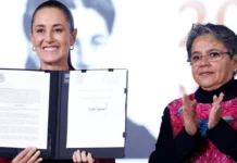Transparencia: Sheinbaum firma decreto para ampliar acceso a la información