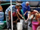 Puerto Rico raciona agua a cientos de miles por la sequía Crisis de agua golpea a Puerto Rico con cortes de 48 horas