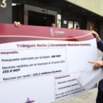 Escobedo entrega comprobantes y reclama adeudo del Triángulo Norte