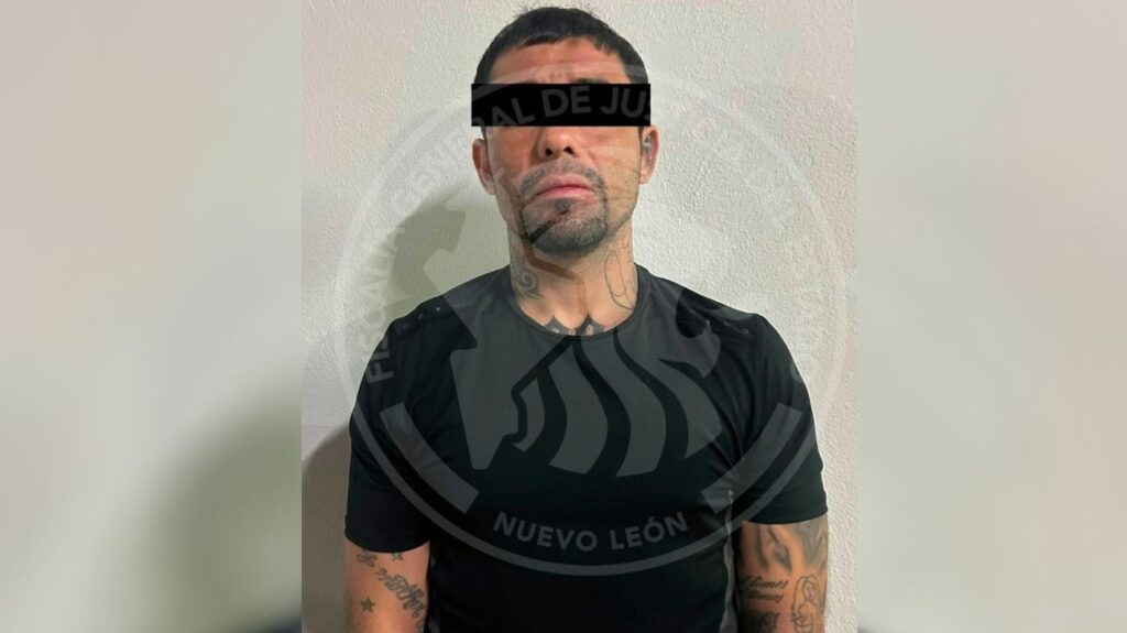 Arnulfo “N” fue detenido por el feminicidio de Pamela Yahaira en Juárez, Nuevo León; la Fiscalía señala que habría participado con otros dos hombres.