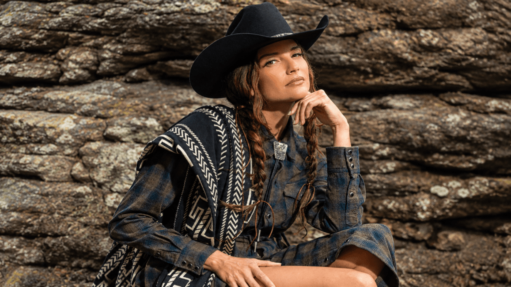 Natalia Jiménez presenta Y PUNTO, su nuevo sencillo de regional mexicano